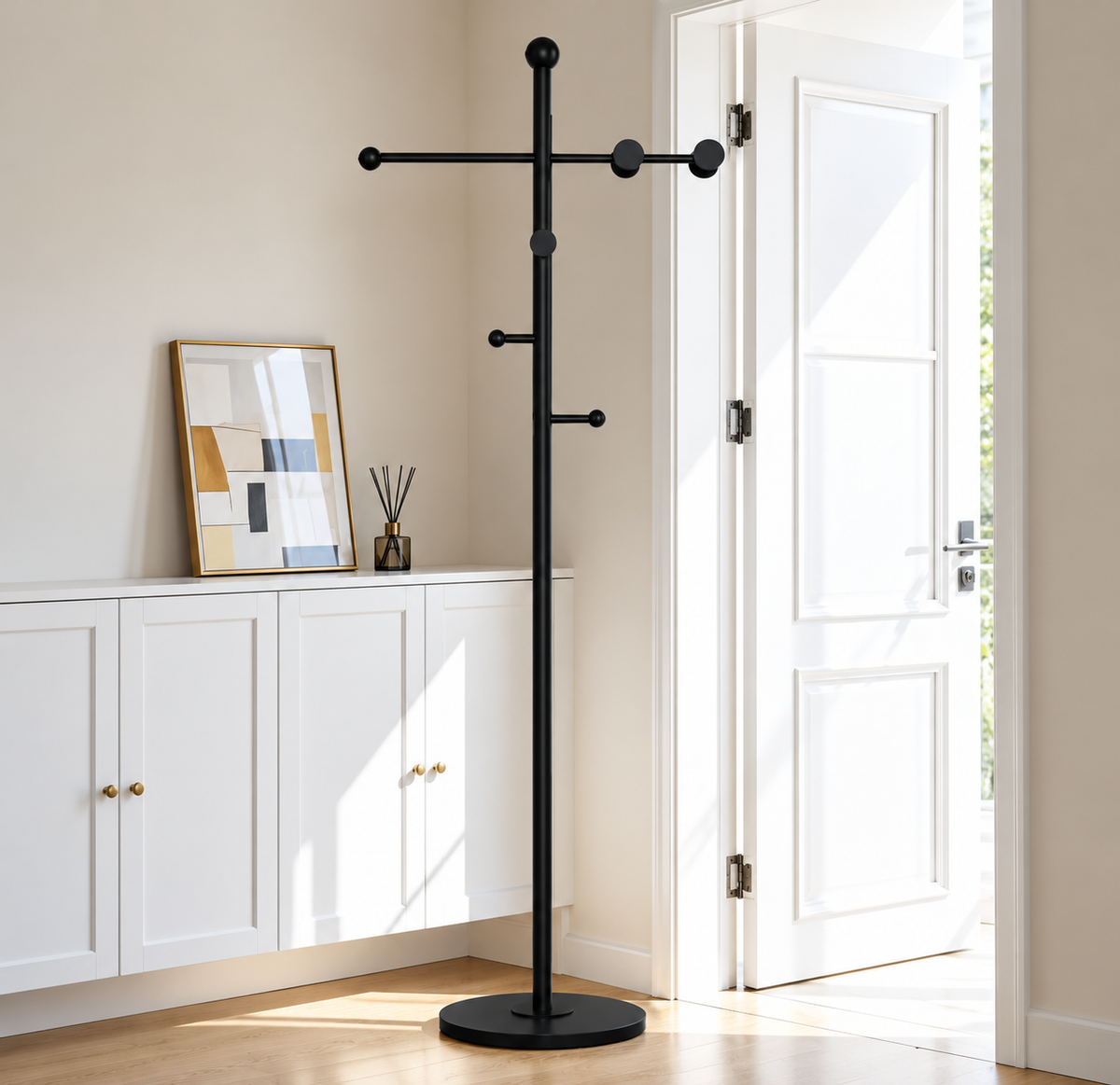 Porte-manteau design contemporain – Élégance