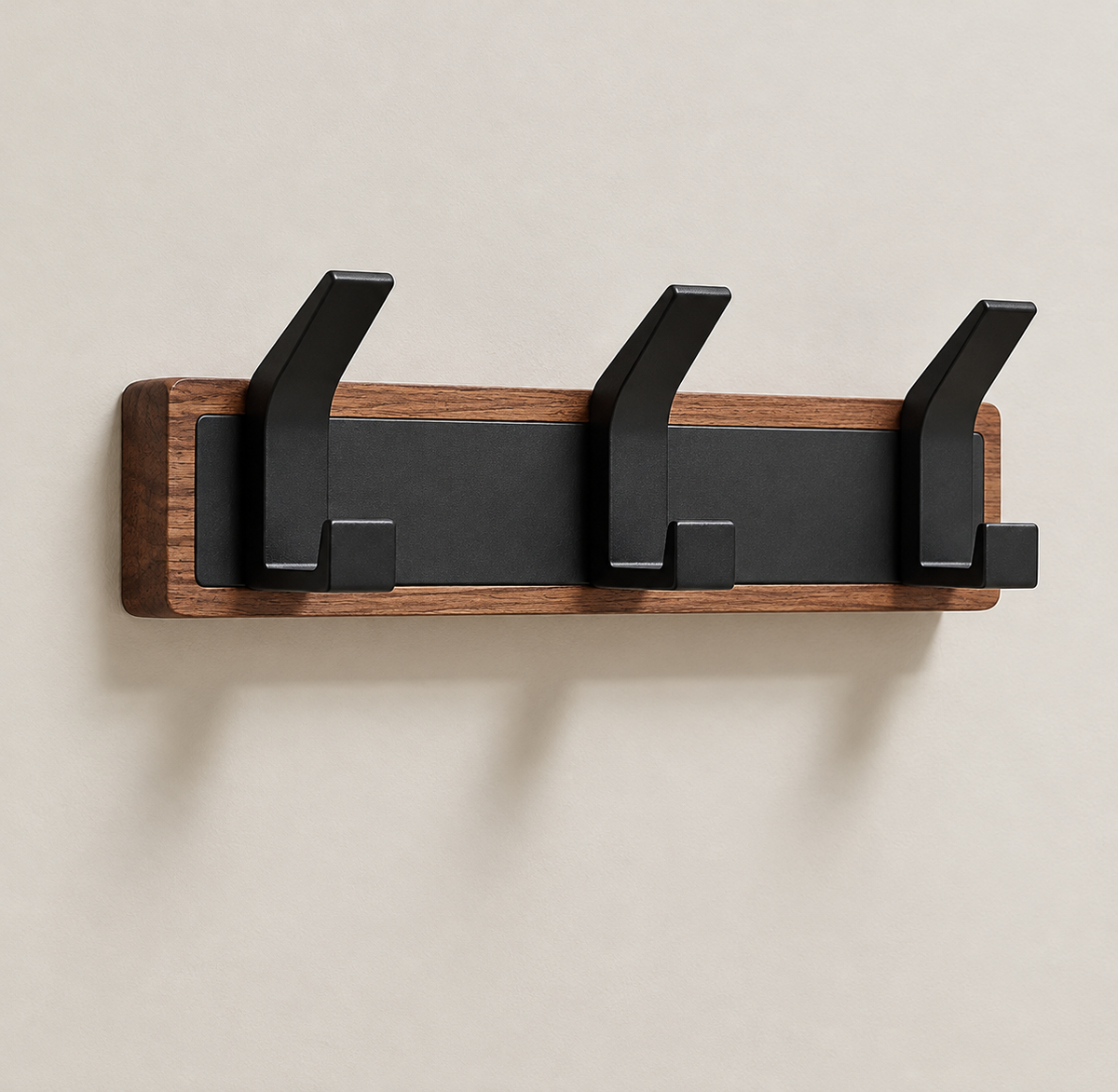 Porte-manteau mural en bois